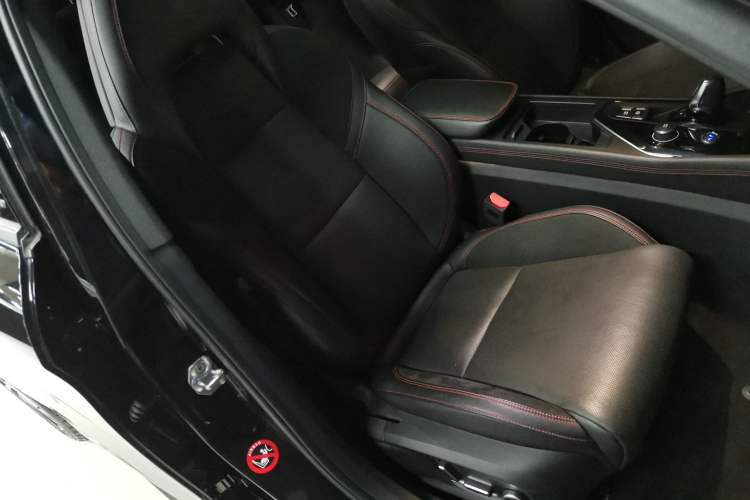 Used Lynk & Co 03 2019 1.5TD DCT JingPro Edition China VI Standard
