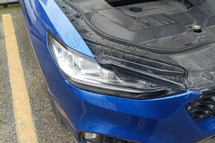 Used Wey VV6 2018 2.0T Two-Wheel Drive Flagship Version China V Standard
