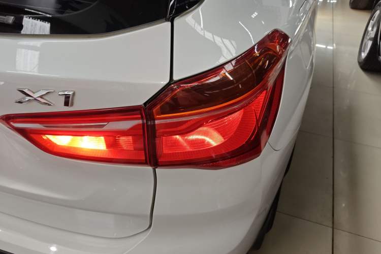 Used BMW X1 2018 sDrive18Li Luxury Model
