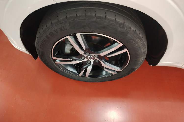 Used Volvo XC60 2019 T5 4x4 Zhiyuan Sport Edition China V Standard
