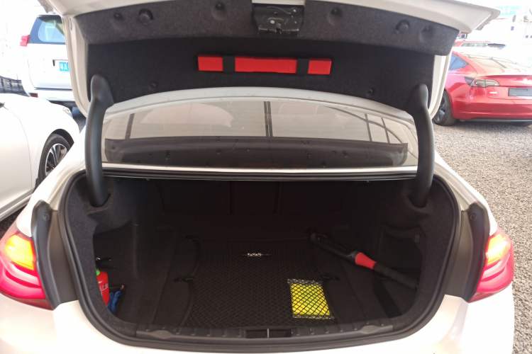 TDK.VehicleDetails.img