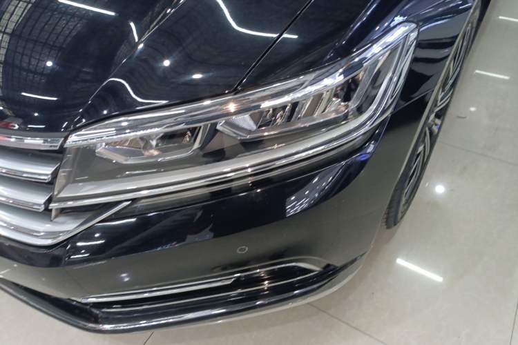 Used Volkswagen Phideon 2018 380TSI Two-Wheel Drive Business Edition
