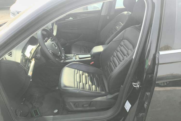 Used Volkswagen Passat 2021 330TSI Elite Edition
