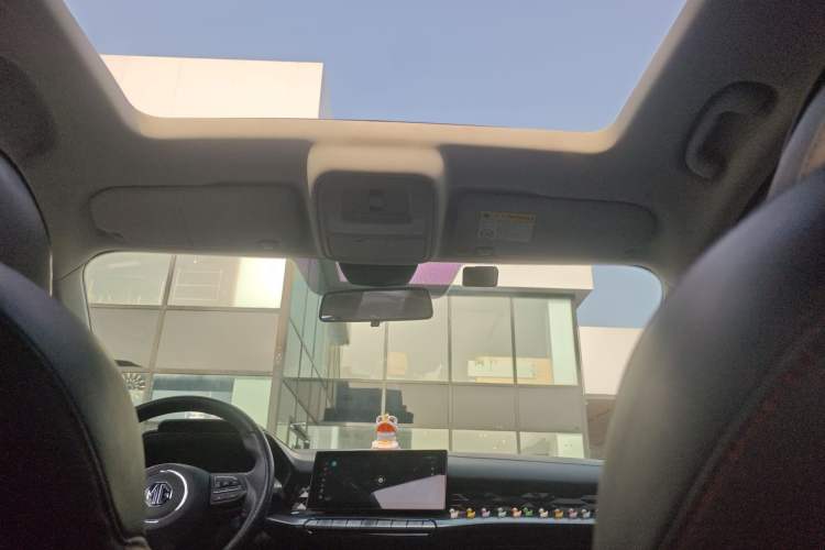 Used MG 5 2021 300TGI DCT Elegant Luxury Edition
