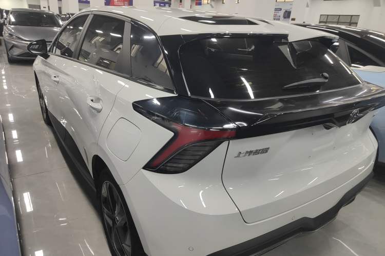 Used MG 4 EV 2023 415 km Range Sea-Faring Champion Edition
