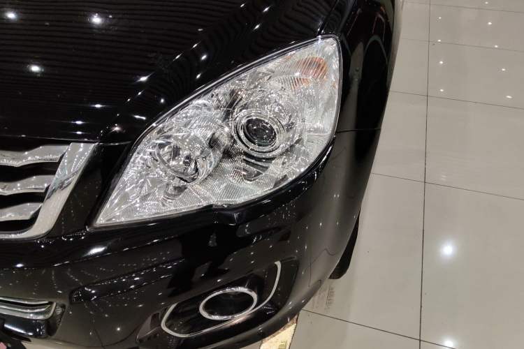 Used Haval H6 2016 Upgraded Model 1.5T Manual Two-Wheel Drive Elite Version
