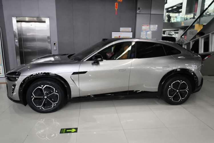 Used  YU7 2025 Ultra-Long Range Rear-Wheel Drive Version