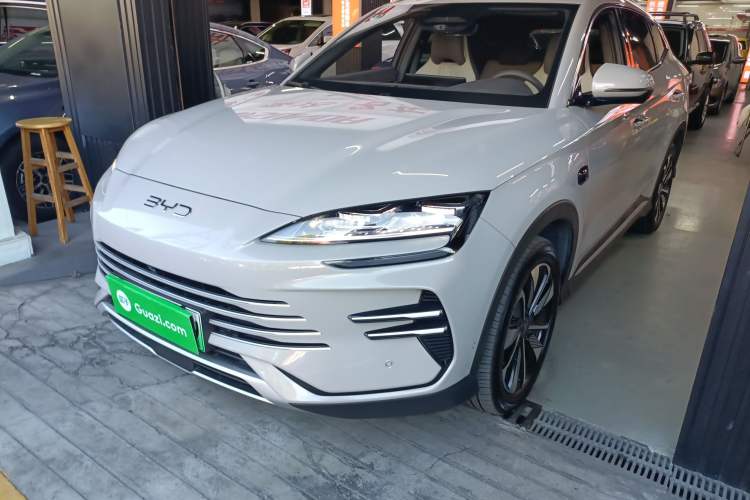 Used BYD Song PLUS New Energy 2025 DM-i 160KM Flagship Model