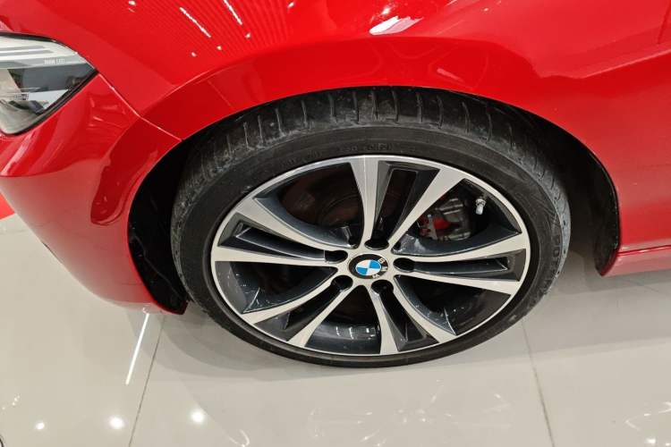 Used BMW 2 Series (Import) 2019 225i Convertible Coupe Sports Design Package