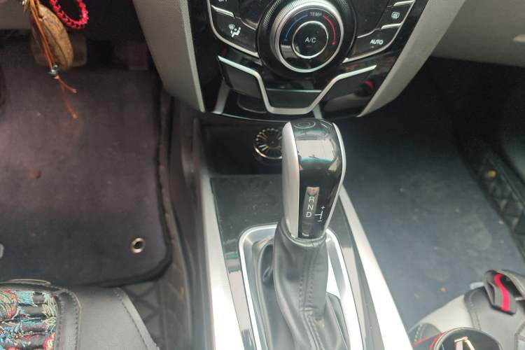 Used Luxgen U6 SUV 2014 1.8T Fashion Edition
