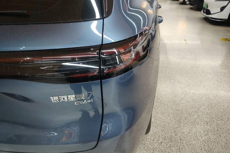 Used  Galaxy Xingjian 7 EM-i 2025 120km Flagship Edition