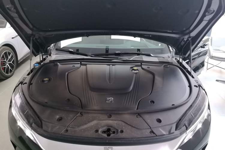 Used BYD Han 2025 EV Intelligent Driving Edition 701KM LiDAR Flagship Model
