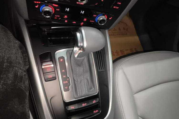 Used Audi Q5 2015 40 TFSI Technology Edition