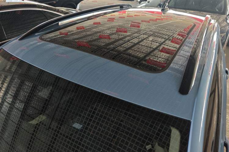 Used Volkswagen Tharu 2025 NewRui 300TSI Prestige Edition
