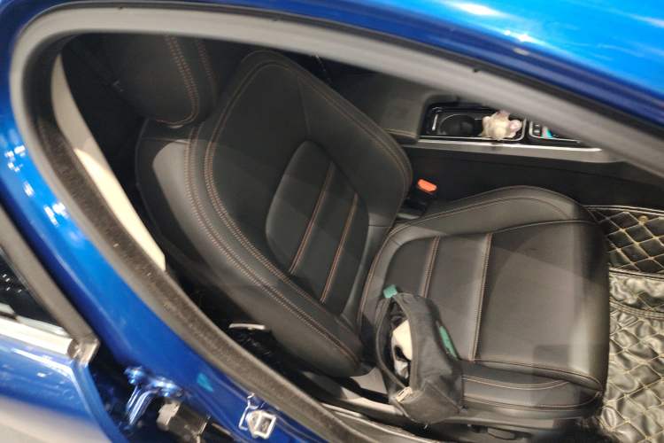 Used Jaguar XEL 2019 2.0T 200 PS Deluxe Edition
