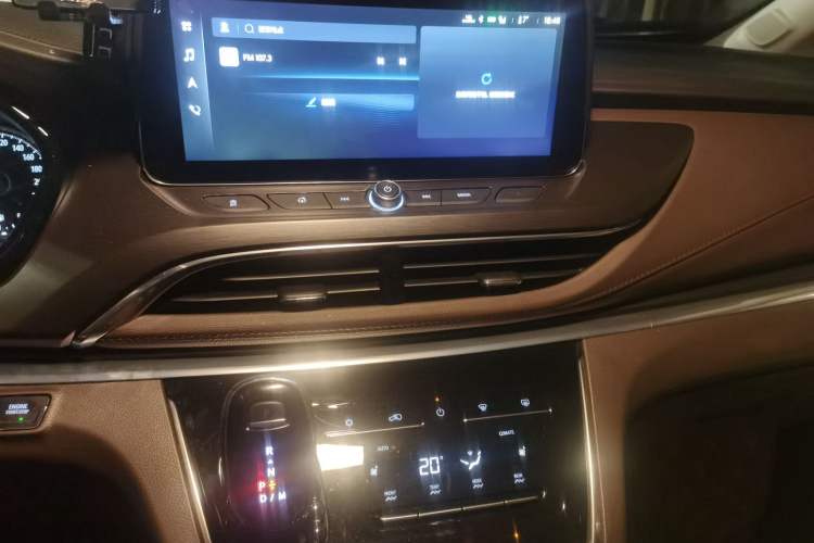 Used Buick GL8 2022 Land Business Class 652T Luxury Model