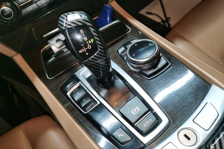 Used BMW 7 Series 2013 730Li Leading Model
