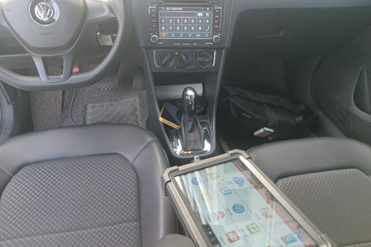 Used Volkswagen Santana 2015 Haval H6 1.6L Automatic Comfort Model
