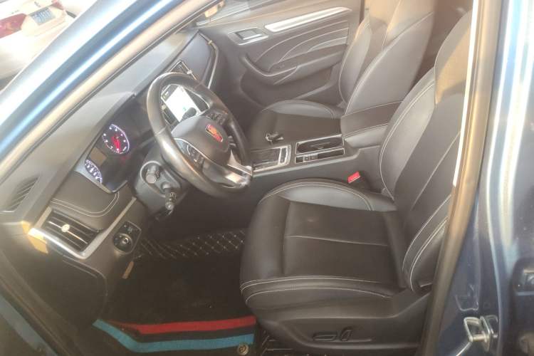 Used Roewe i6 2018 20T Automatic Internet Smart Edition