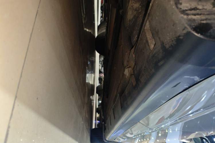 Used Venucia R50 2015 1.6L Automatic Fashion Edition