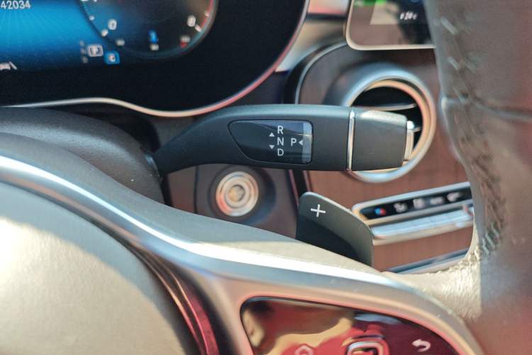 Used Mercedes-Benz GLC 2021 GLC 300 L 4MATIC Dynamic Model
