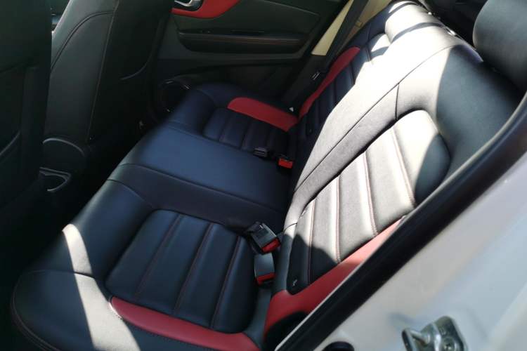 Used Haval H1 2015 1.5L Manual Luxury Model
