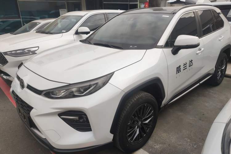 Used Toyota Wildlander 2023 2.0L CVT Four-Wheel Drive Luxury PLUS Edition