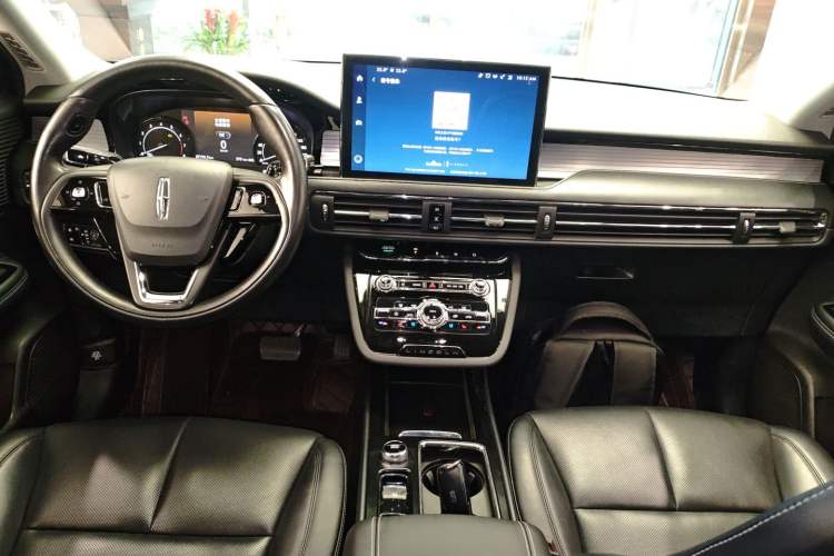 Used Lincoln Corsair 2021 2.0T Two-Wheel Drive Deluxe Edition
