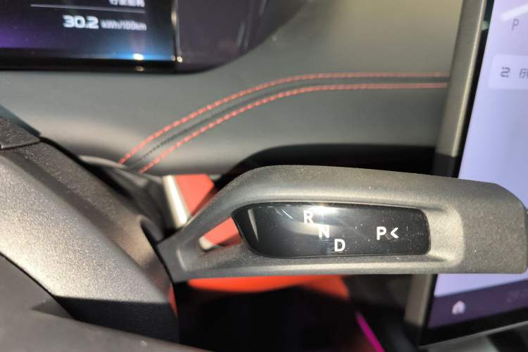 Used  SU7 2024 Four-Wheel Drive Ultra-Long Range Advanced Intelligent Driving Max Edition