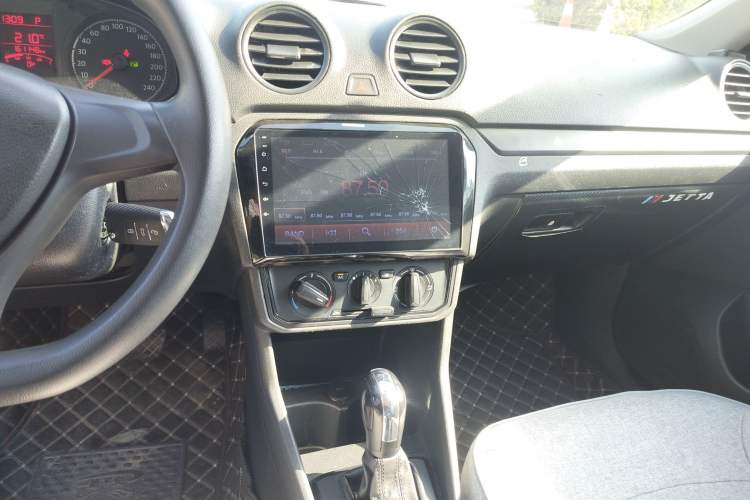 TDK.VehicleDetails.img