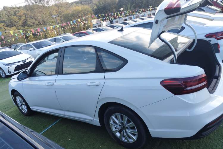 Used Volkswagen Lavida 2023 1.5L Automatic De Yi Edition
