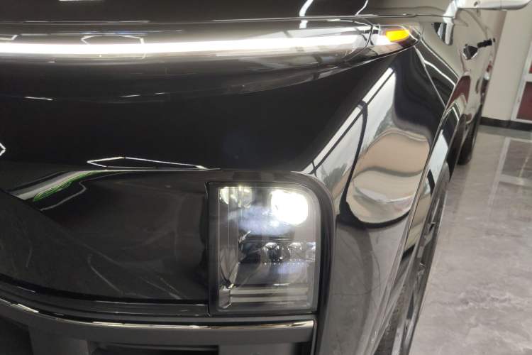 Used Li Auto L8 2023 Max model