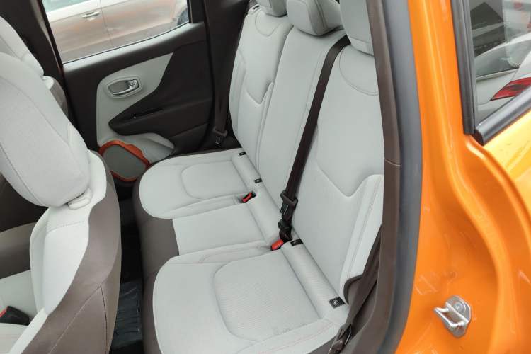 Used  Renegade 2017 180T Automatic High-Energy Version