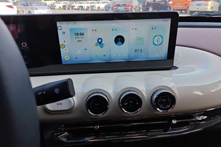 Used Wuling Bingo 2024 333 km Enjoyment Version
