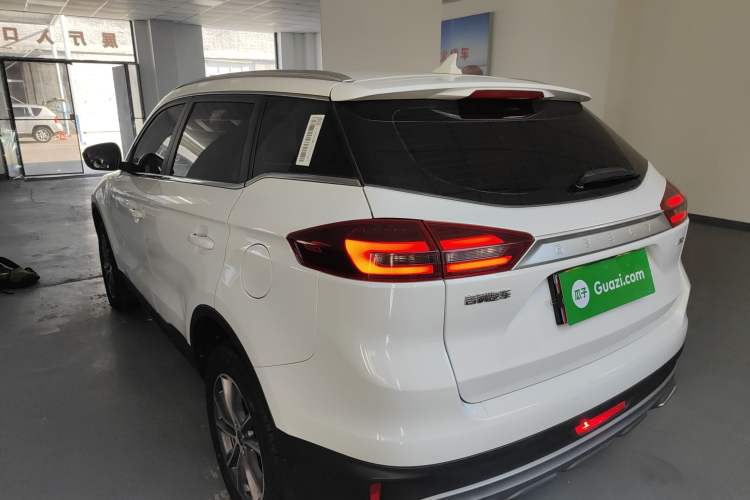 Used Geely Auto Emgrand X7 Sport 2021 Million Edition 1.8TD DCT Two-Wheel Drive Comfort Model
