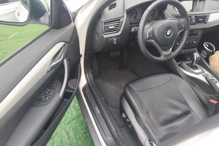 Used BMW X1 2014 sDrive18i Fashion Model

