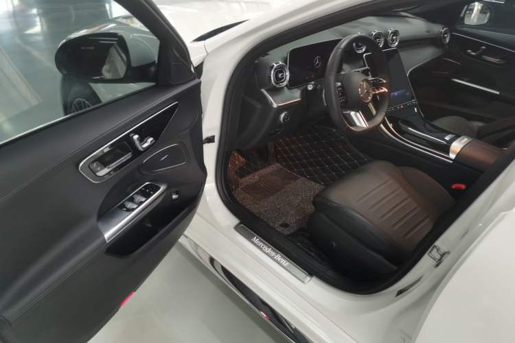 Used Mercedes-Benz C-Class 2023 Restyled C 260 L Sport Edition
