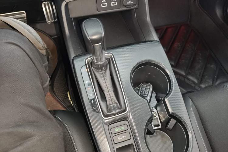 Used Honda Civic 2022 240TURBO CVT Dynamic Edition
