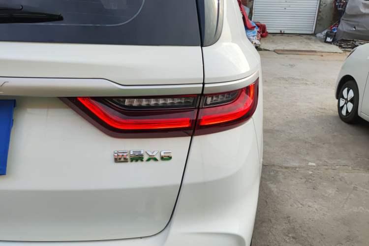 Used Geely Auto Vision X6 2020 1.4T CVT Luxury Edition
