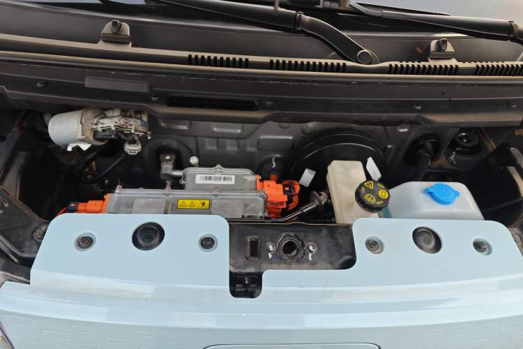 Used Chery QQ Ice Cream 2022 170km Sundae Phosphate Lithium-Ion
