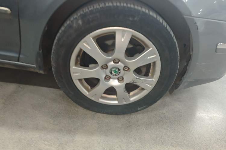 Used Skoda Octavia 2009 1.6L Automatic Elegance Edition
