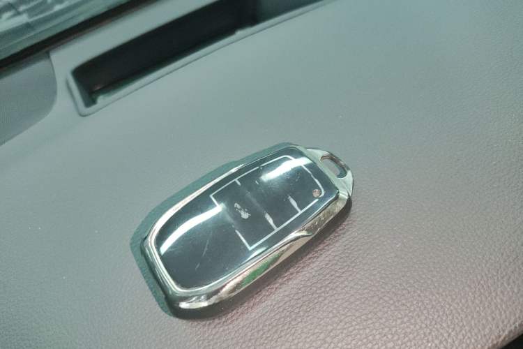 Used Toyota Camry 2024 Dual-Motor 2.0 HG Premium Edition