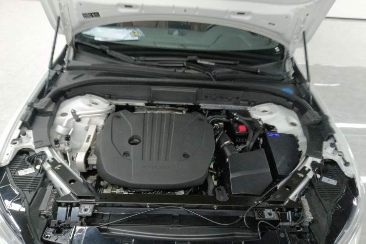 Used Volvo XC60 2022 B5 4x4 Zhiyi Luxury Edition
