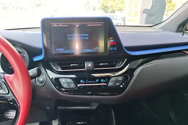 Used Toyota C-HR 2018 2.0L Luxury Edition China V Standard
