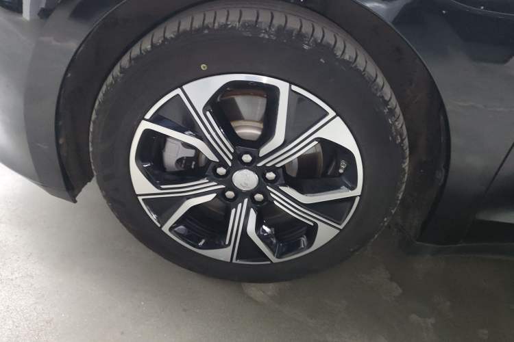 Used Hongqi E-QM5 2023 Revised Version Basic Travel Edition