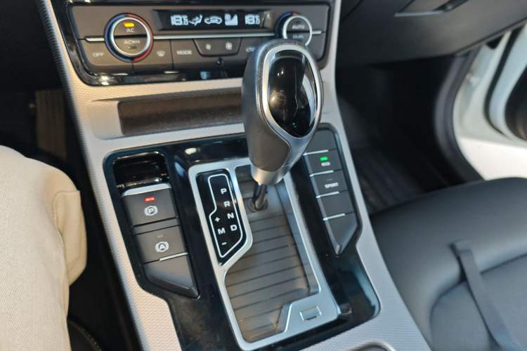 Used Geely Auto Emgrand GL 2020 1.4T CVT Asian Games Edition