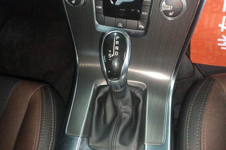 Used Volvo XC60 2016 T5 Smart Version