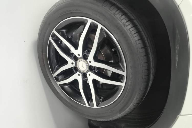 Used Mercedes-Benz GLA 2016 GLA 200 Fashion Model