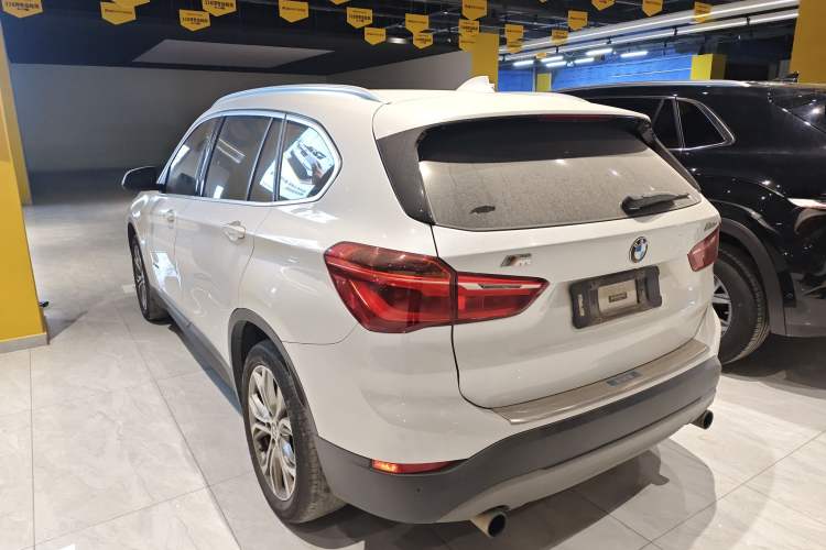 Used BMW X1 2018 sDrive20Li Leading Model
