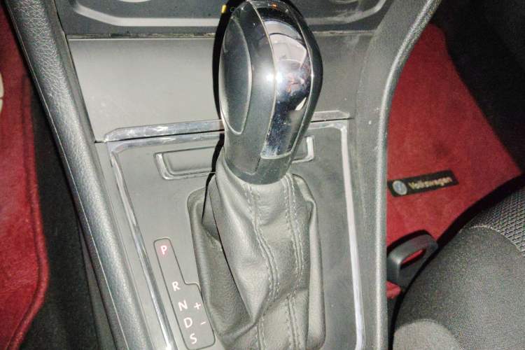 Used Volkswagen Bora 2018 1.5L Automatic Fashion Model
